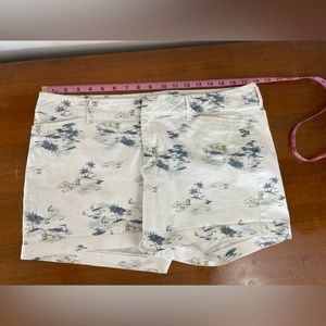 Pixie shorts white with sailboats and palm trees